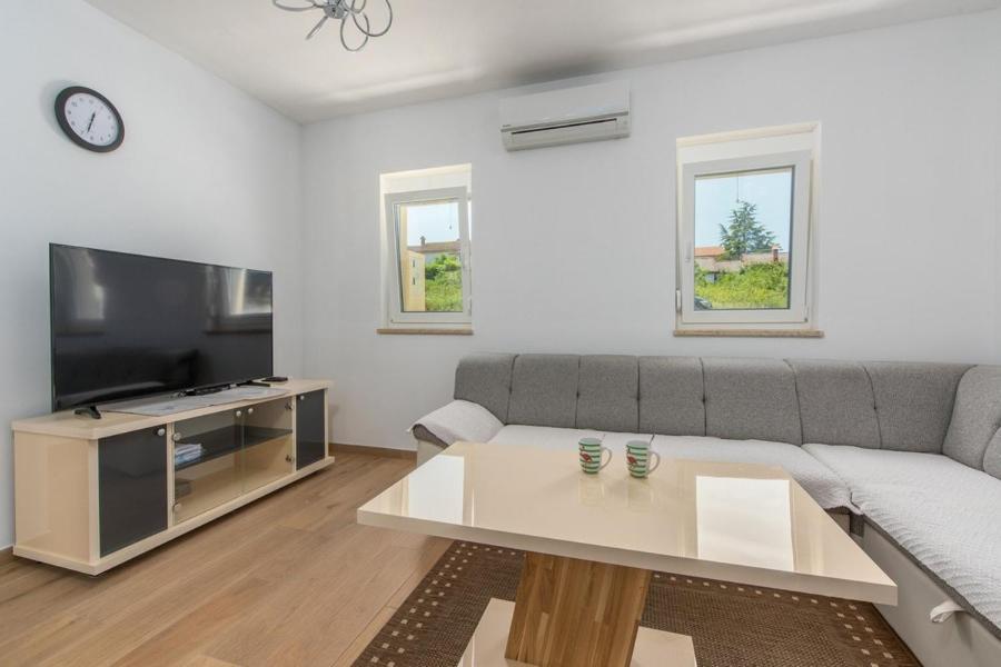 Irma Apartment Dajla Luaran gambar